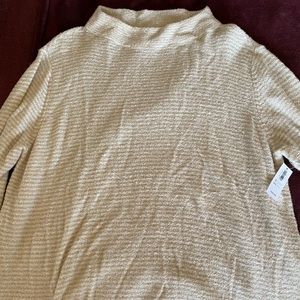 Old Navy Women’s sweater